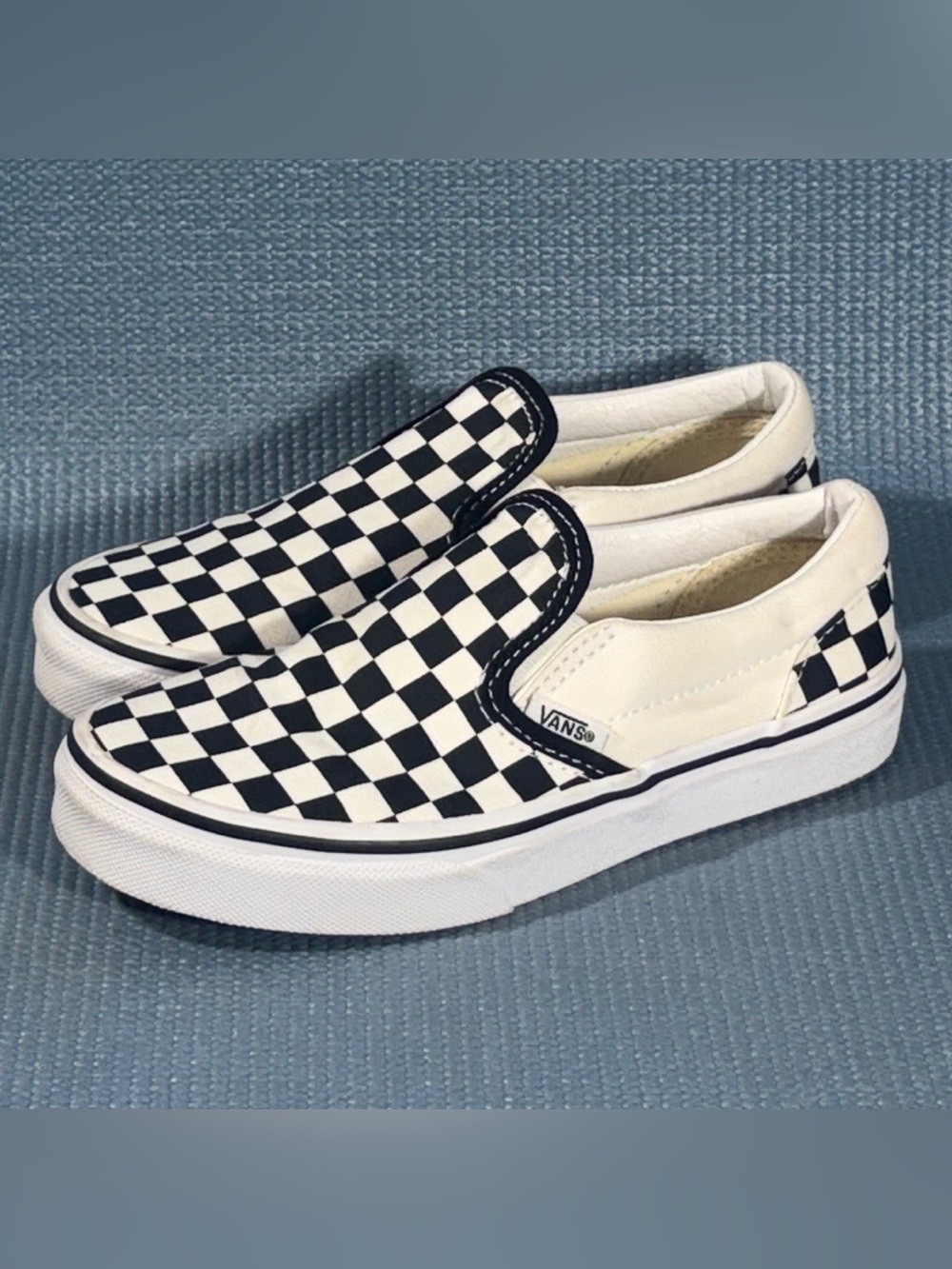 Vans Classic Checkerboard Slip On Sneakers Black/Off White Kid’s Size 1.5Y